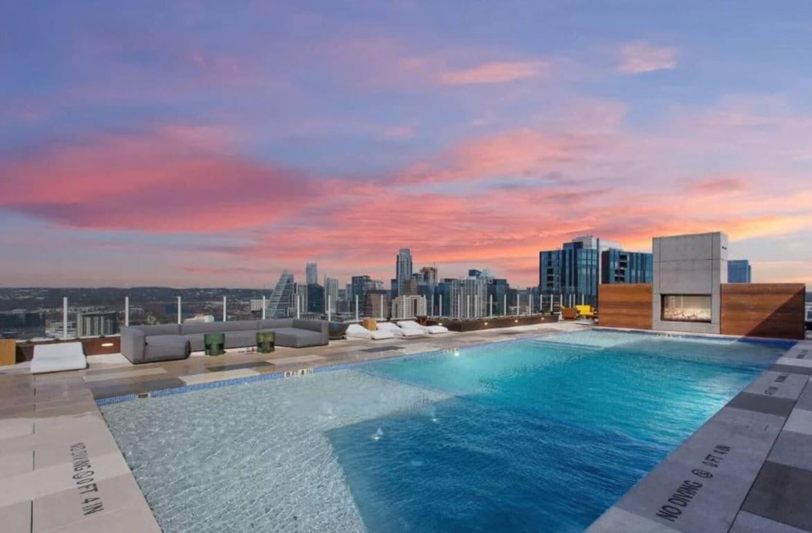 Austin City Limits Rooftop Pool By Barcle Group Villa Exterior photo